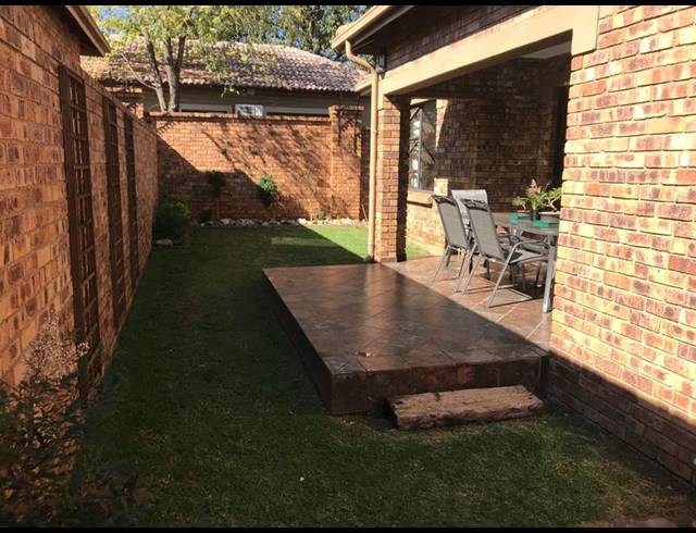 3 BEDROOM PROPERTY TO RENT IN BARTLETT